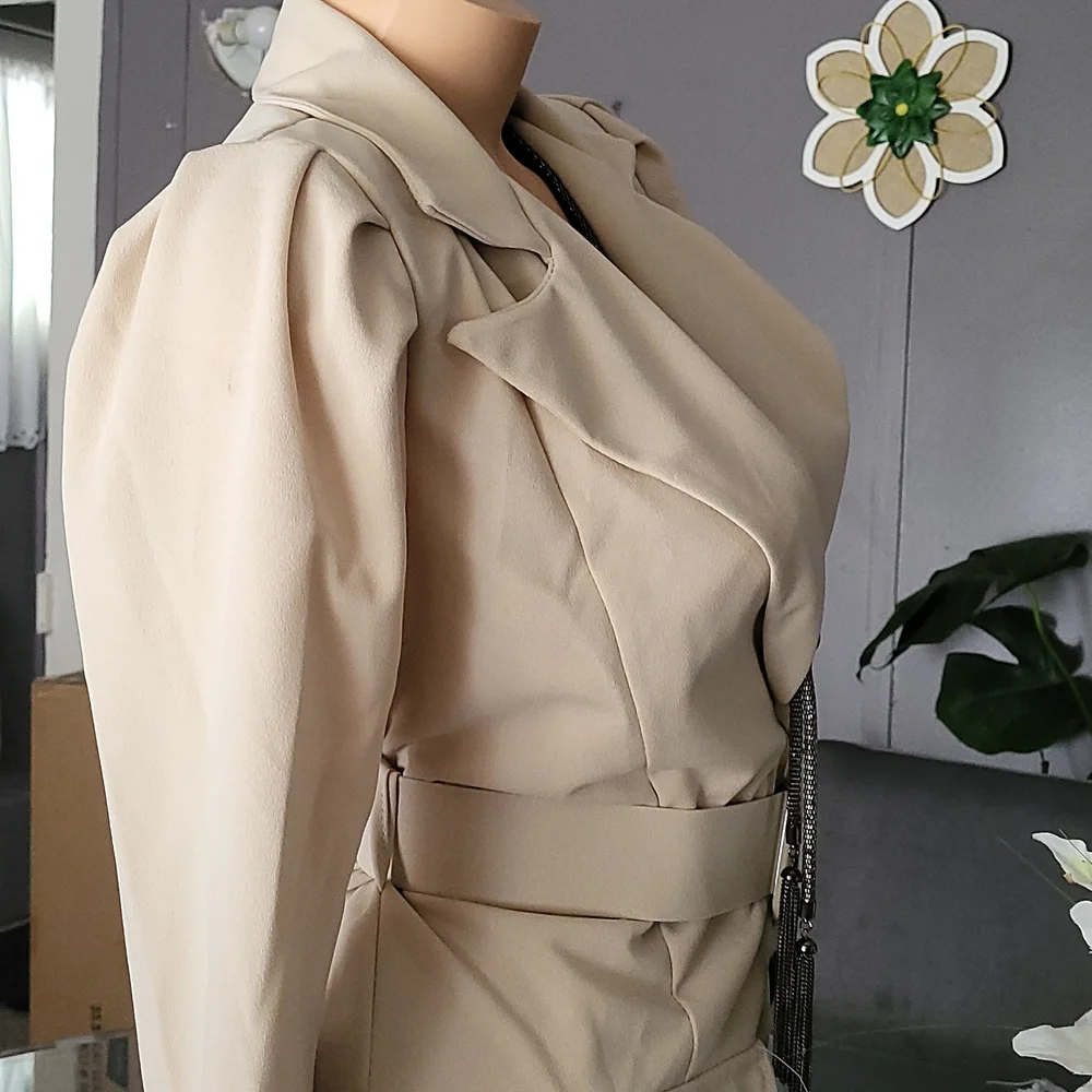 IMPORTED BLAZER MUST SEE! - Picture 13 of 17